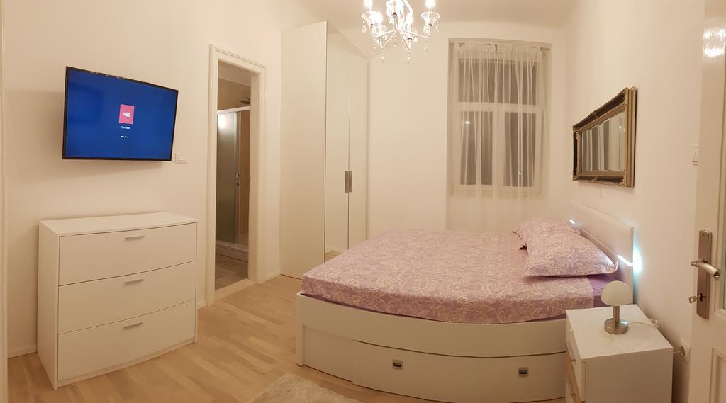 Apartment Luxor Split Bagian luar foto